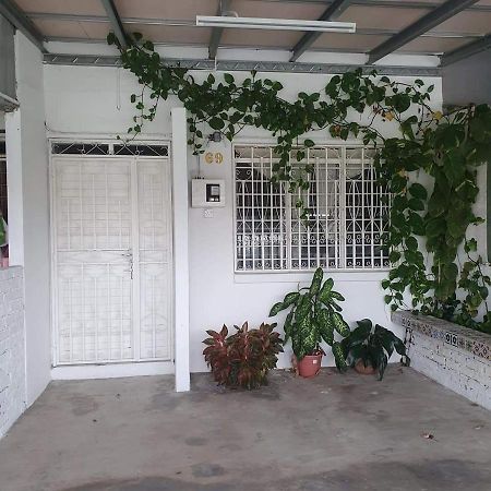 Homestay Cempaka Star Ipoh Zewnętrze zdjęcie